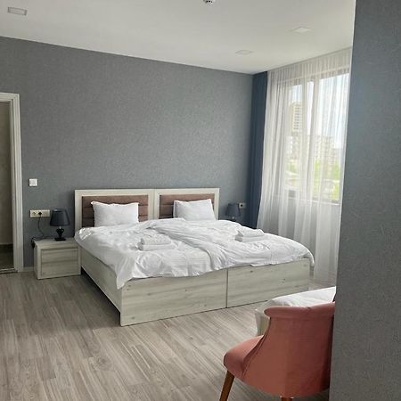 Hotel Fleur De Lis Gonio Kültér fotó
