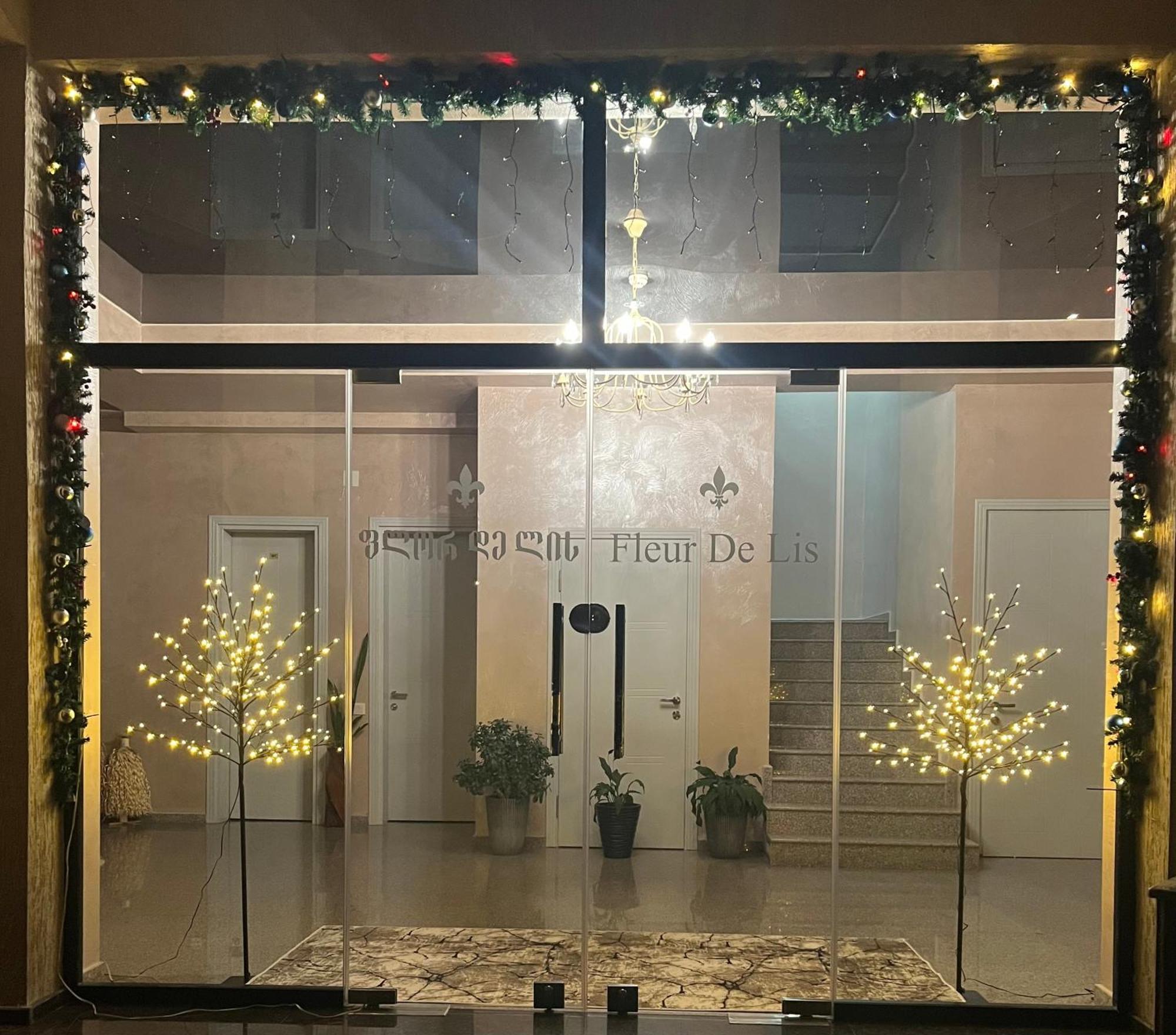 Hotel Fleur De Lis Gonio Kültér fotó