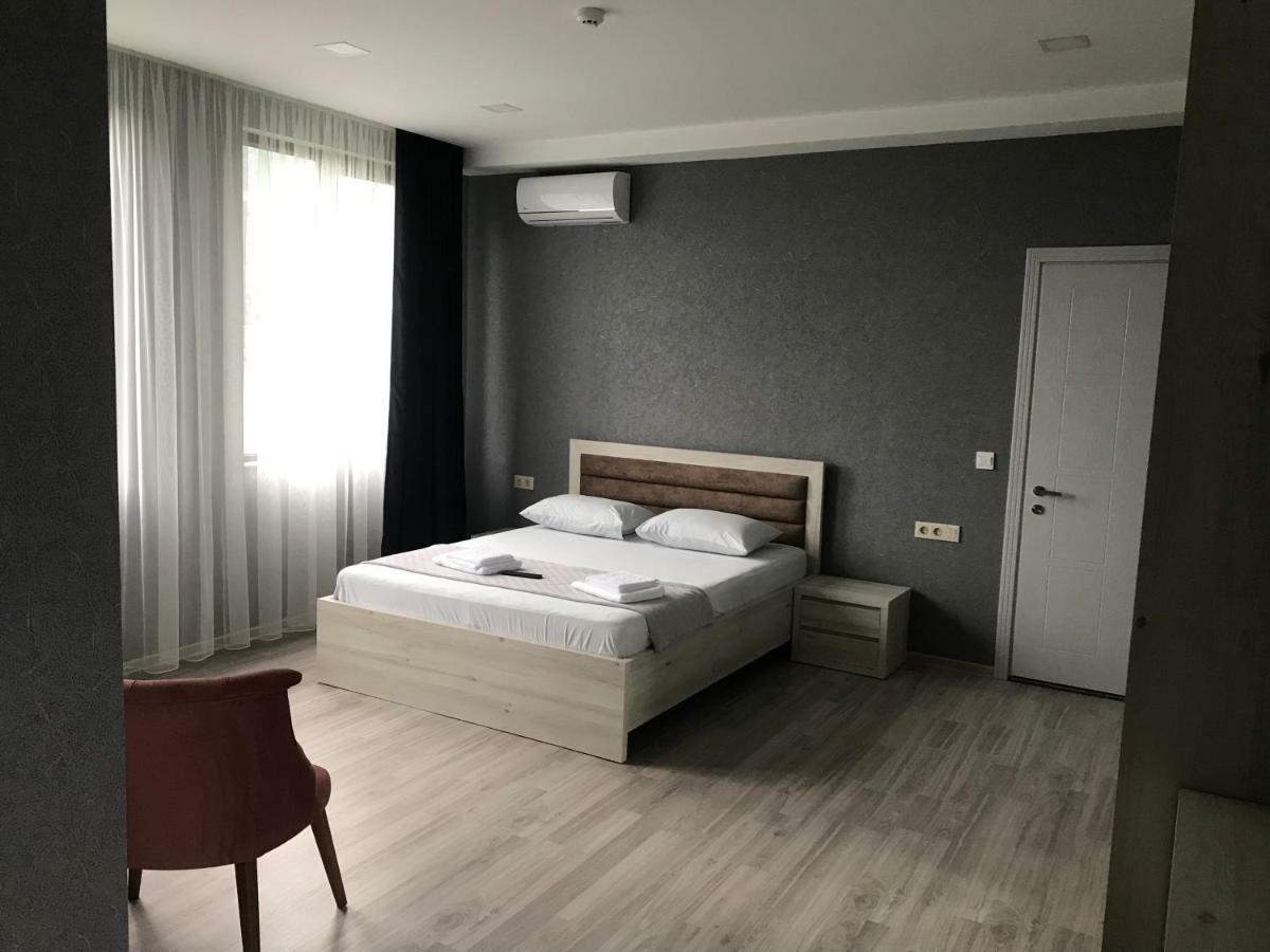 Hotel Fleur De Lis Gonio Kültér fotó