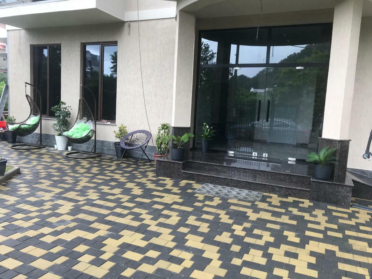 Hotel Fleur De Lis Gonio Kültér fotó